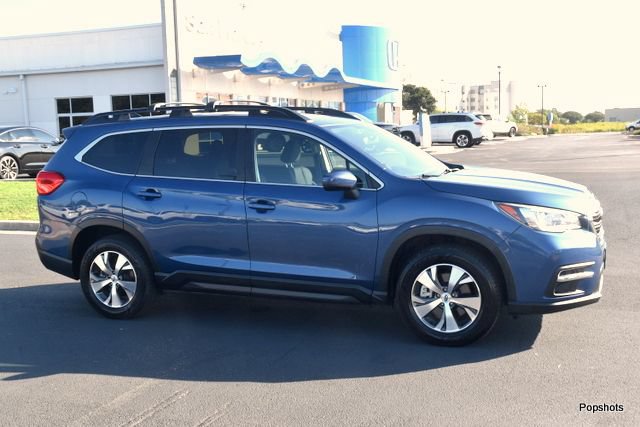 Used 2022 Subaru Ascent Premium w/ Convenience Package AWD/4WD image 5