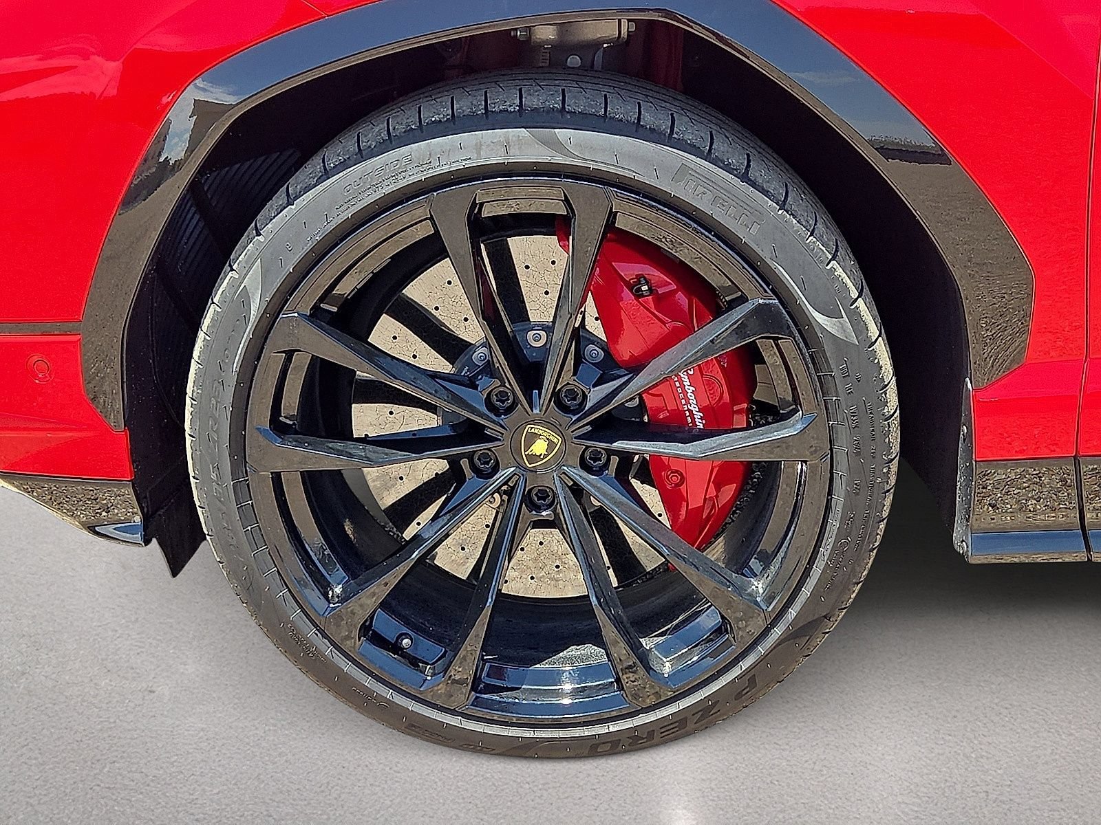 Used 2023 Lamborghini Urus S AWD/4WD image 12