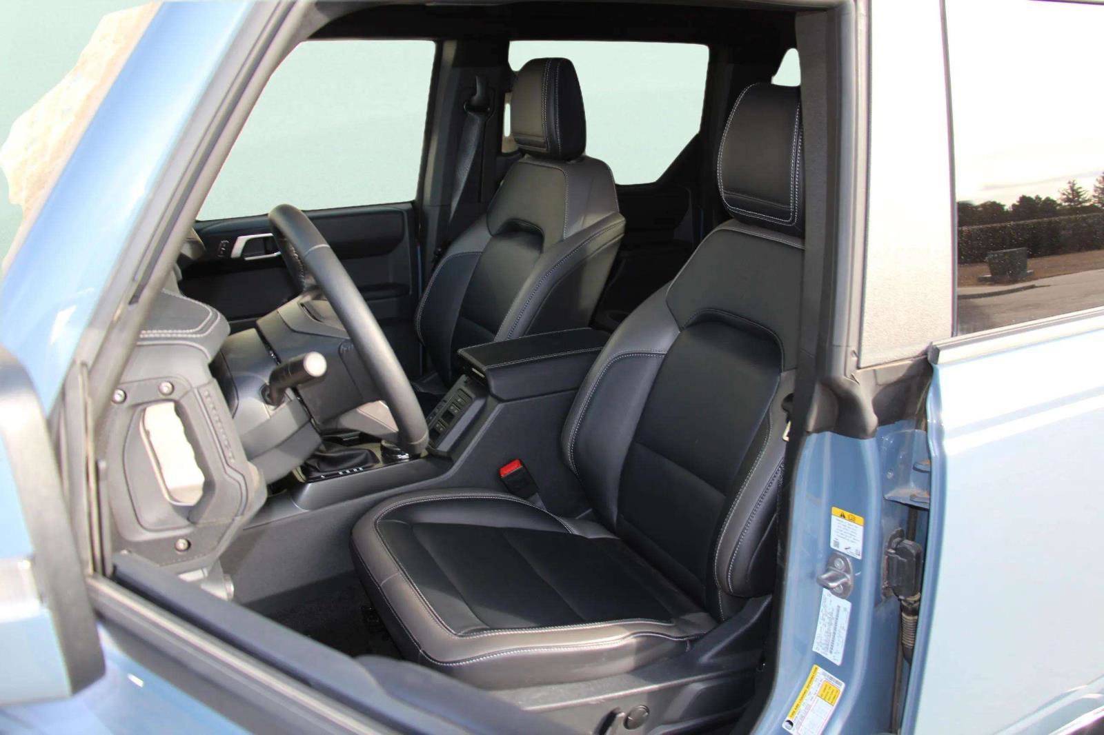 New 2025 Ford Bronco Outer Banks image 14