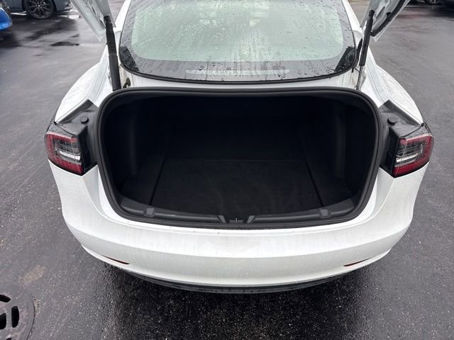 Used 2023 Tesla Model 3 Standard Range image 16