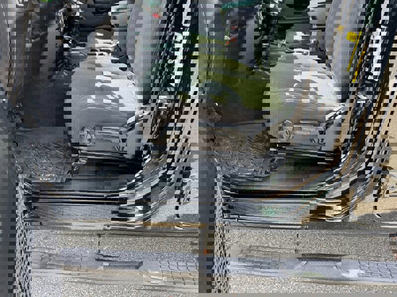 Used 2020 Jeep Wrangler Unlimited Sport image 24