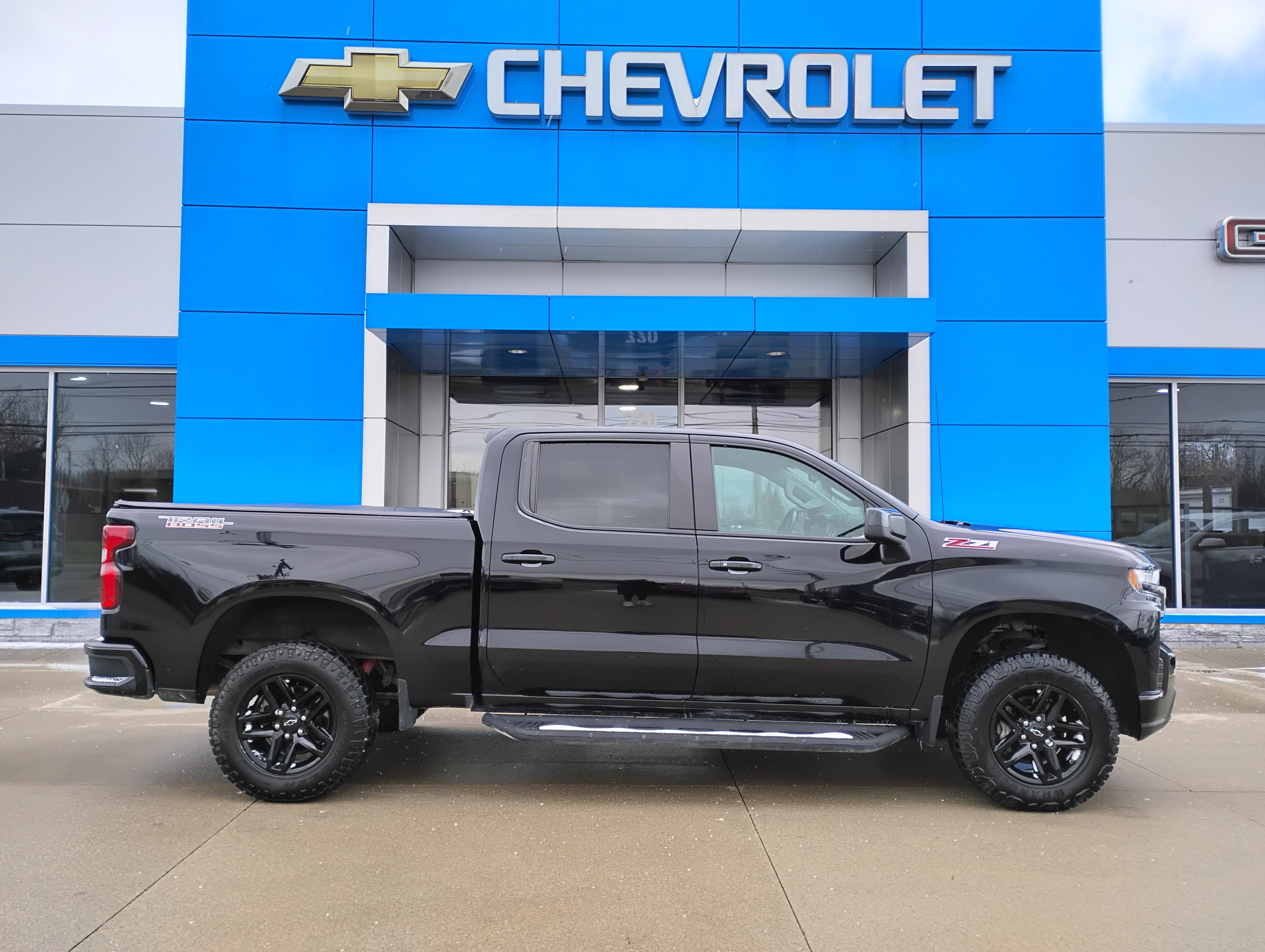 Used 2020 Chevrolet Silverado 1500 LT Trail Boss image 34