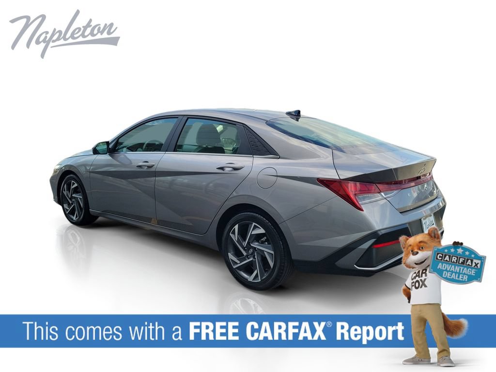 Used 2024 Hyundai Elantra Limited FWD image 3