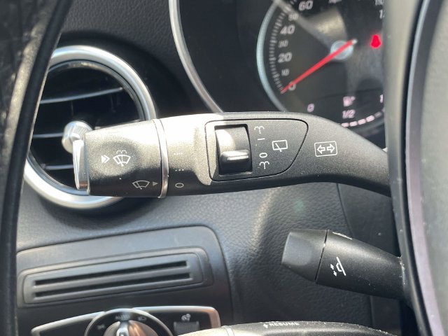 Used 2019 Mercedes-Benz GLC 300 image 25