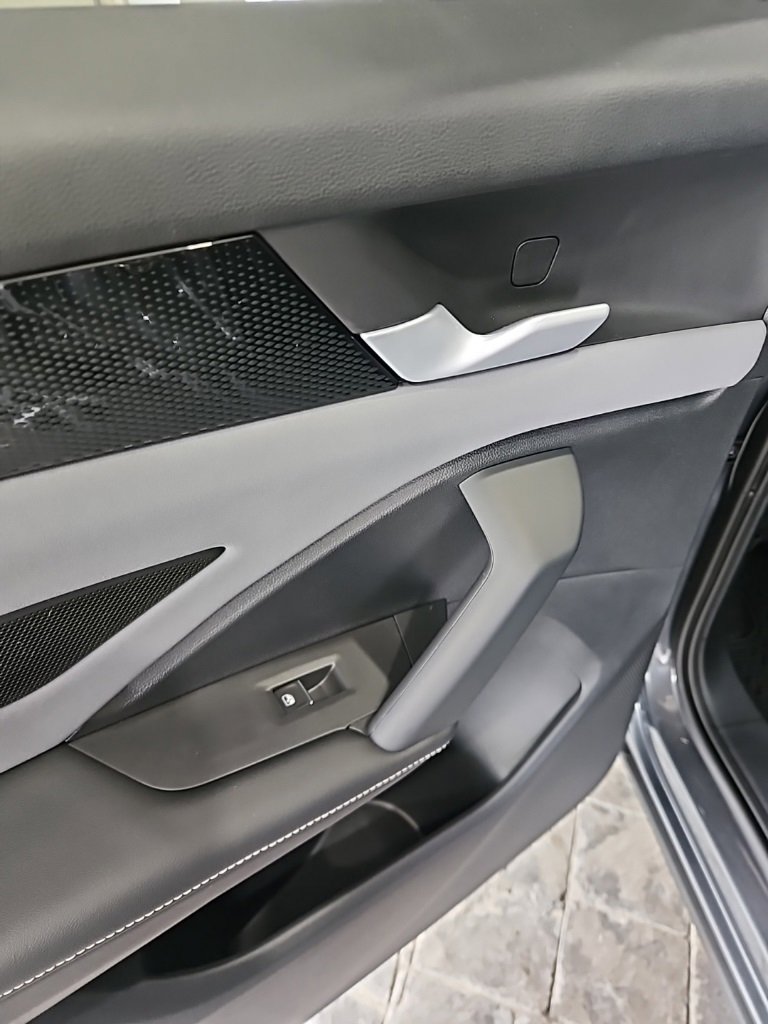 New 2026 Volkswagen Tiguan SE image 22