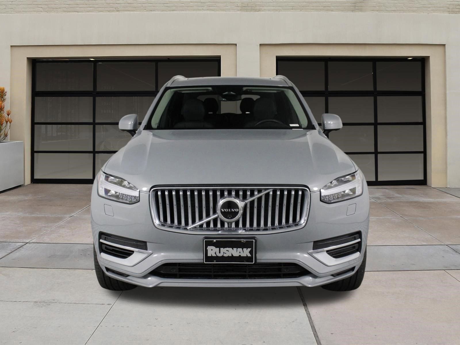 Certified 2024 Volvo XC90 T8 Plus w/ Protection Package Premier image 6