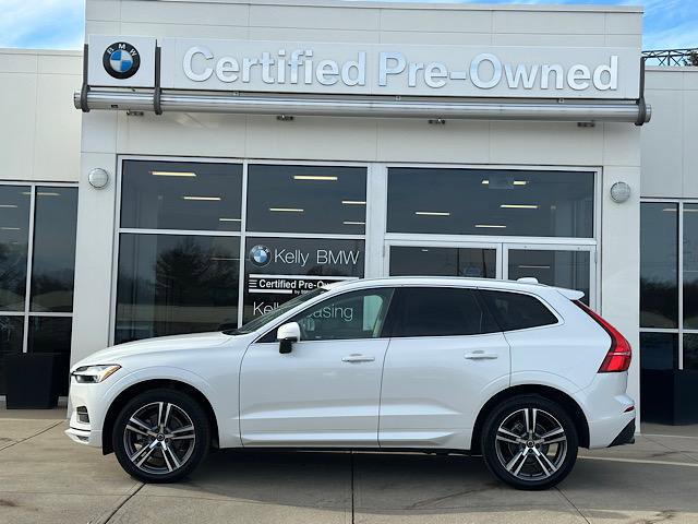 Used 2021 Volvo XC60 T5 Momentum w/ Premium Package image 6