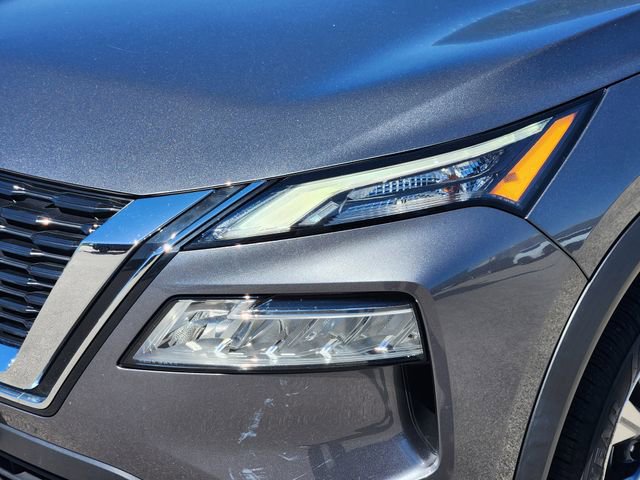 Used 2022 Nissan Rogue SV w/ SV Premium Package image 6
