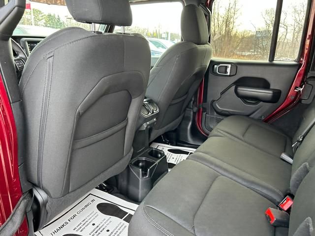 Used 2021 Jeep Wrangler Unlimited Sport image 14