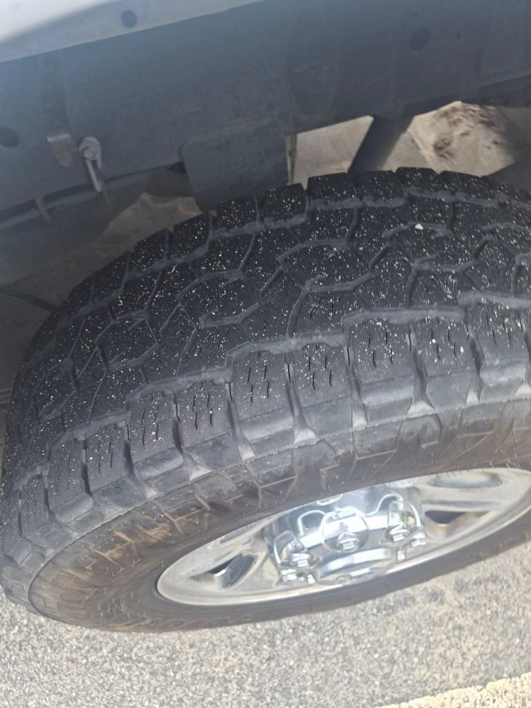 Used 2022 RAM 3500 Tradesman w/ Chrome Appearance Group AWD/4WD image 2