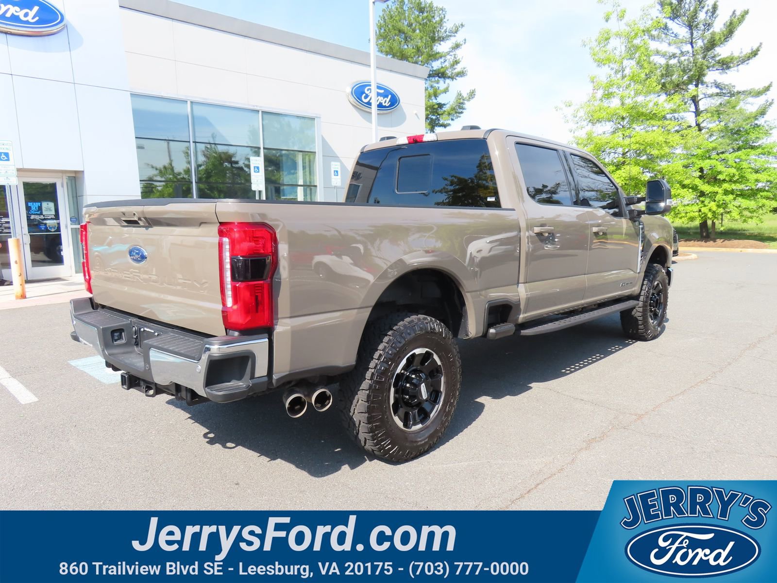 Used 2026 Ford F250 Lariat w/ Tremor Off-Road Package AWD/4WD image 5