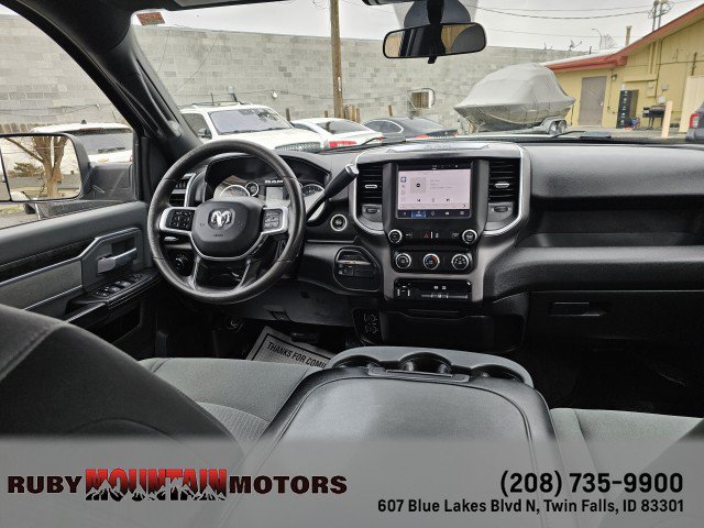 Used 2022 RAM 3500 Big Horn AWD/4WD image 15