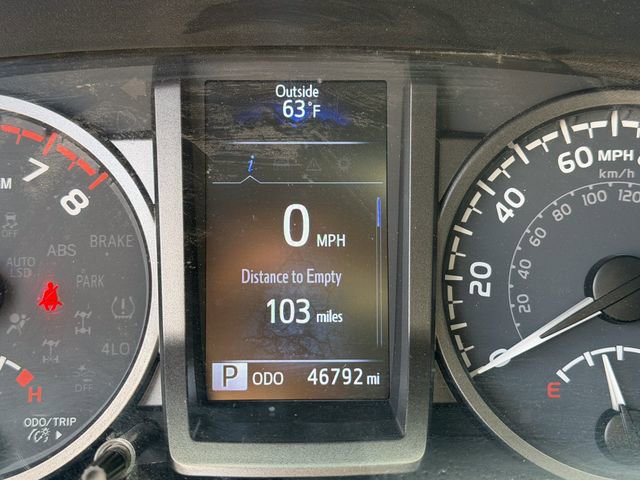 Used 2023 Toyota Tacoma TRD Sport w/ Technology Package image 12