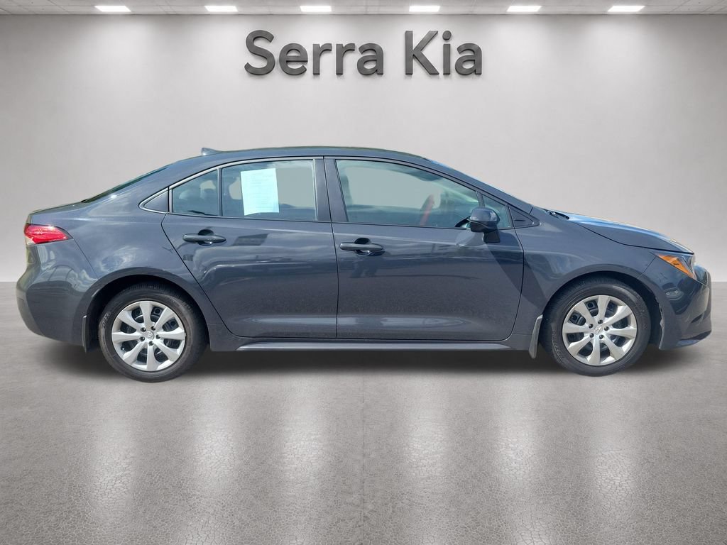 Used 2025 Toyota Corolla LE FWD image 6