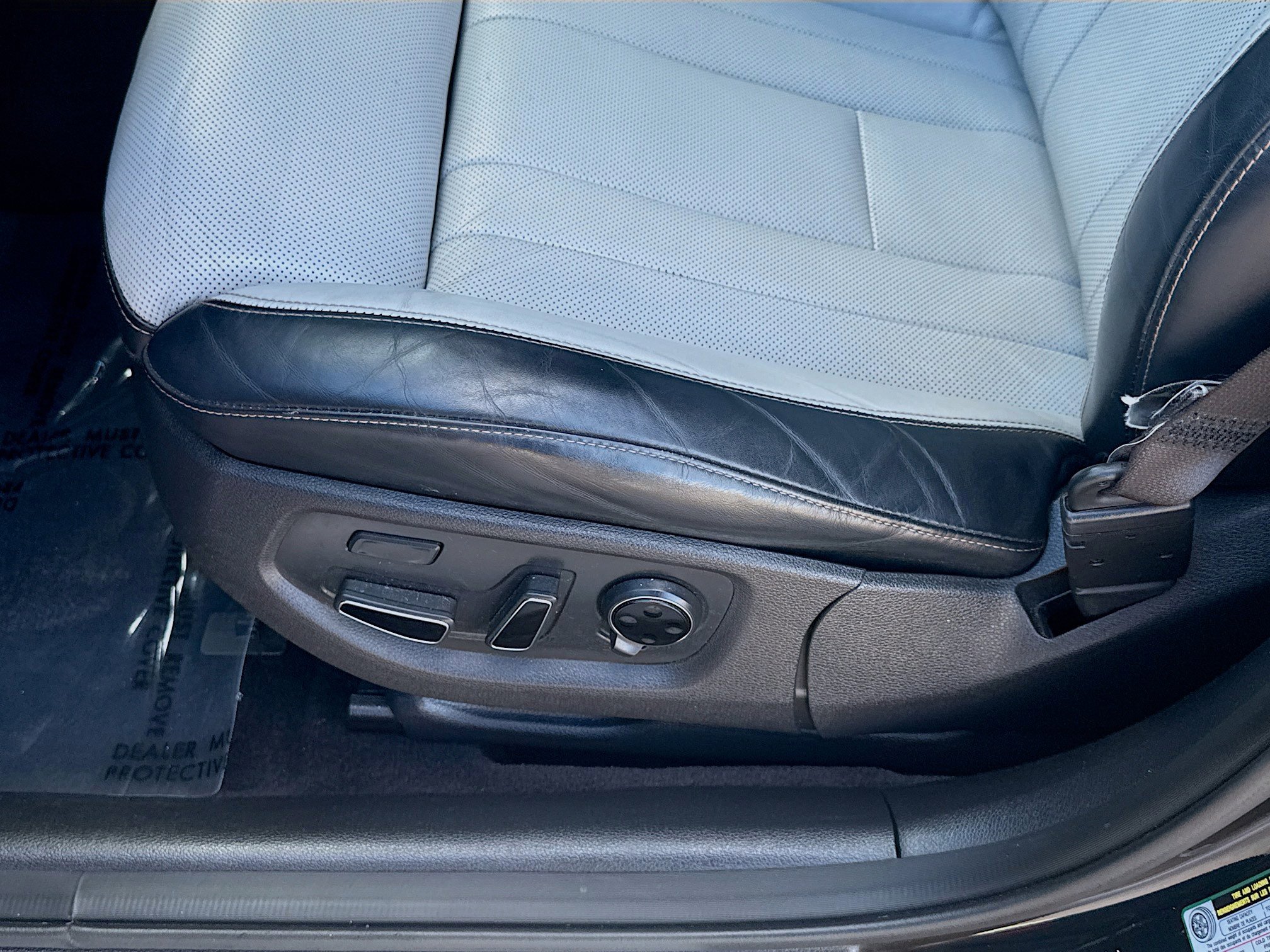 Used 2018 Genesis G80 3.3T Sport image 18