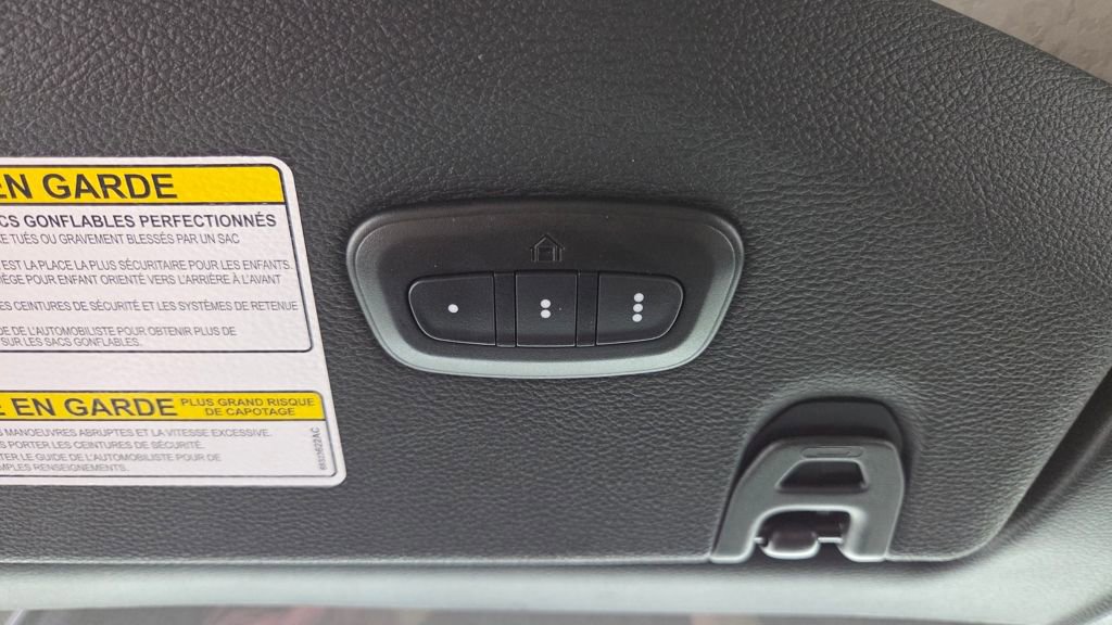 Used 2022 Jeep Gladiator Willys image 27