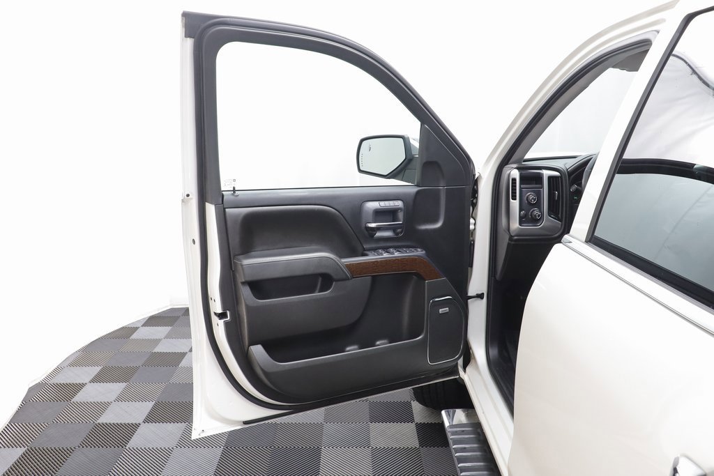 Used 2015 GMC Sierra 1500 SLT w/ SLT Crew Cab Value Package image 5