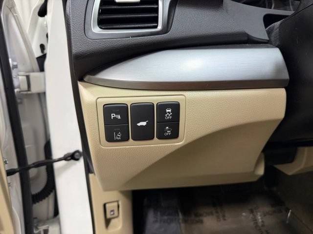Used 2017 Acura RDX w/ Advance Package AWD/4WD image 19