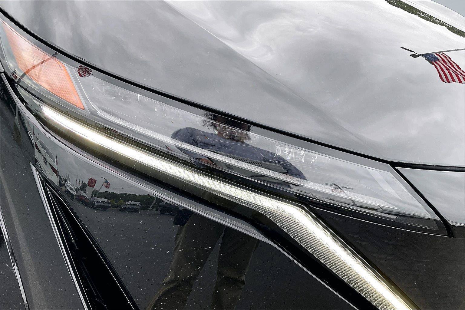 Certified 2023 Nissan Ariya FWD image 28