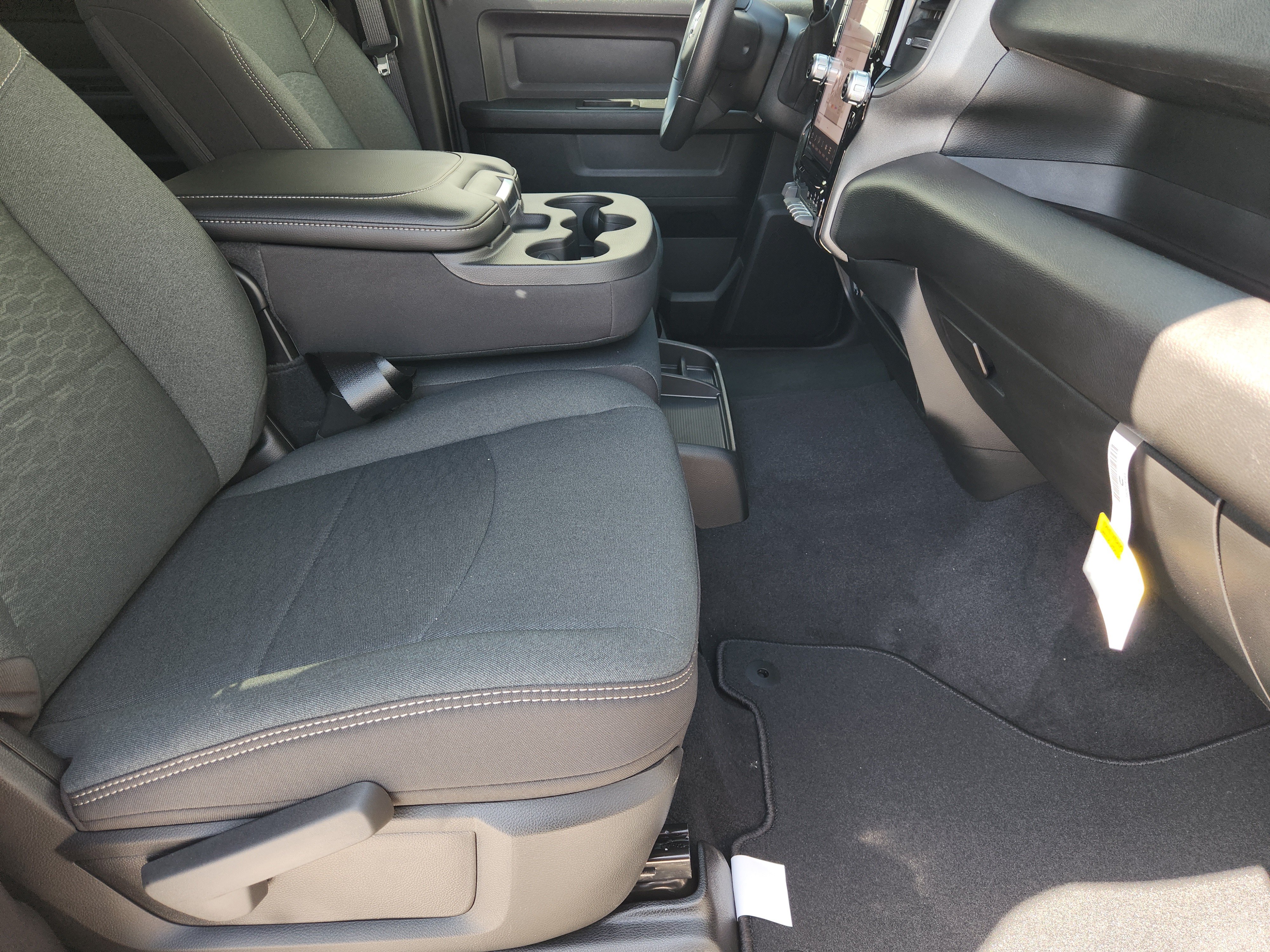 New 2026 RAM 3500 Tradesman AWD/4WD image 12