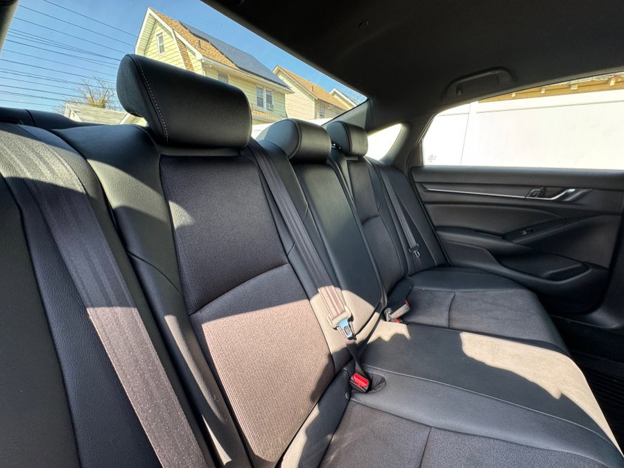 Used 2019 Honda Accord Sport image 33