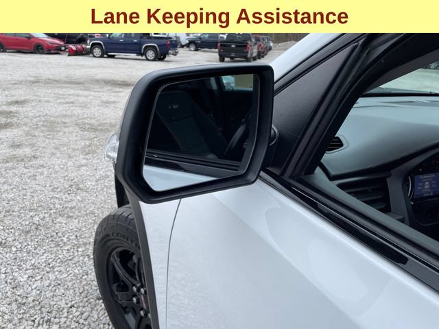 Used 2022 GMC Acadia AT4 AWD/4WD image 7