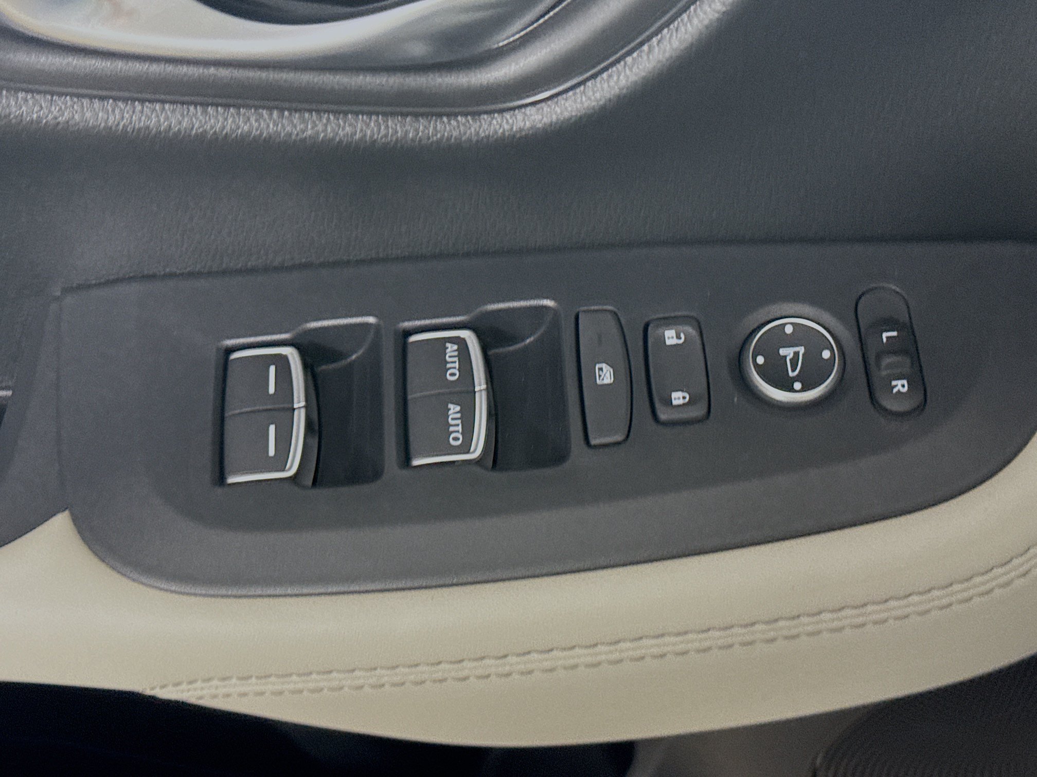 New 2027 Honda HR-V EX-L image 20