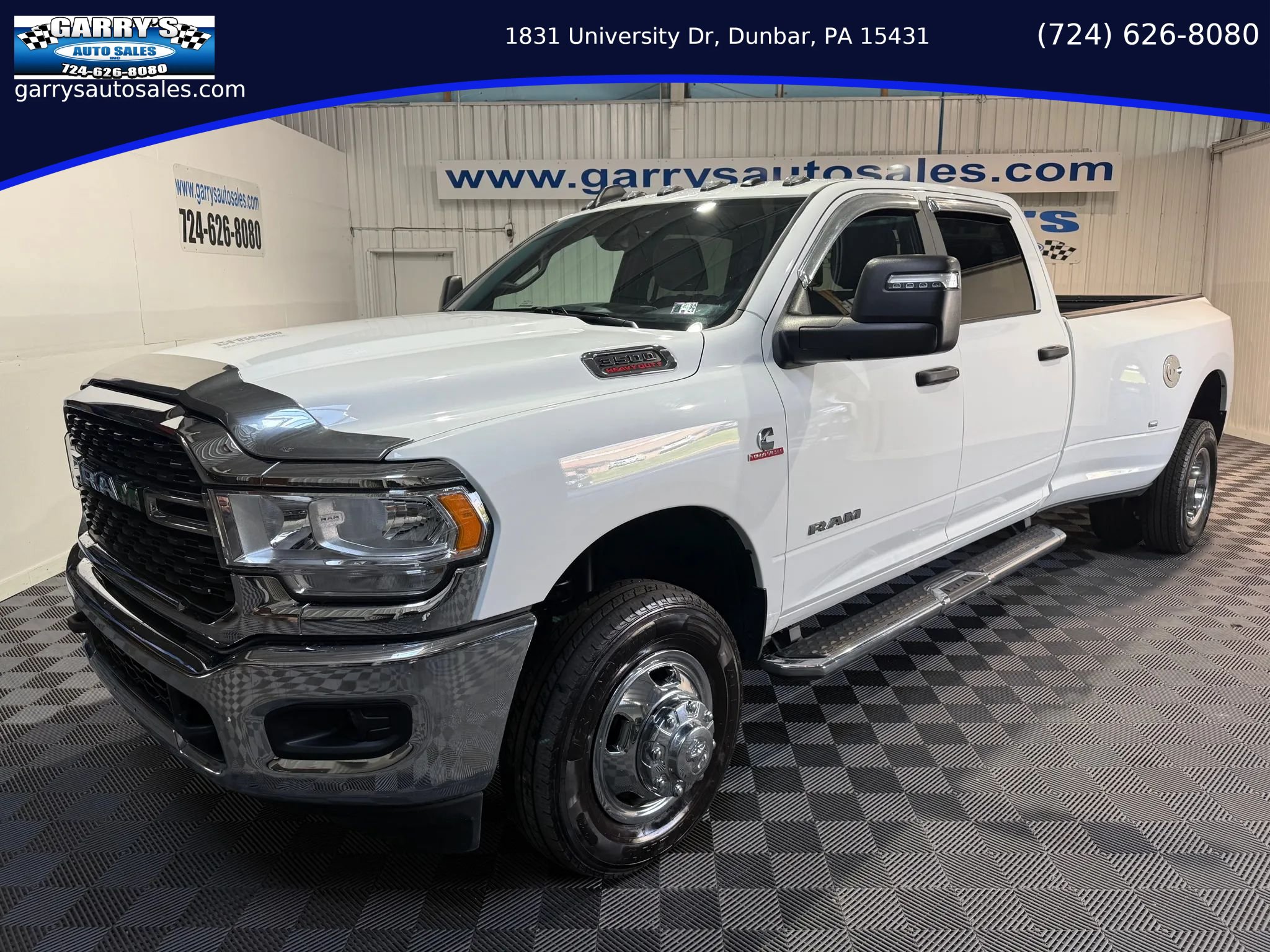 Used 2024 RAM 3500 Big Horn AWD/4WD image 1