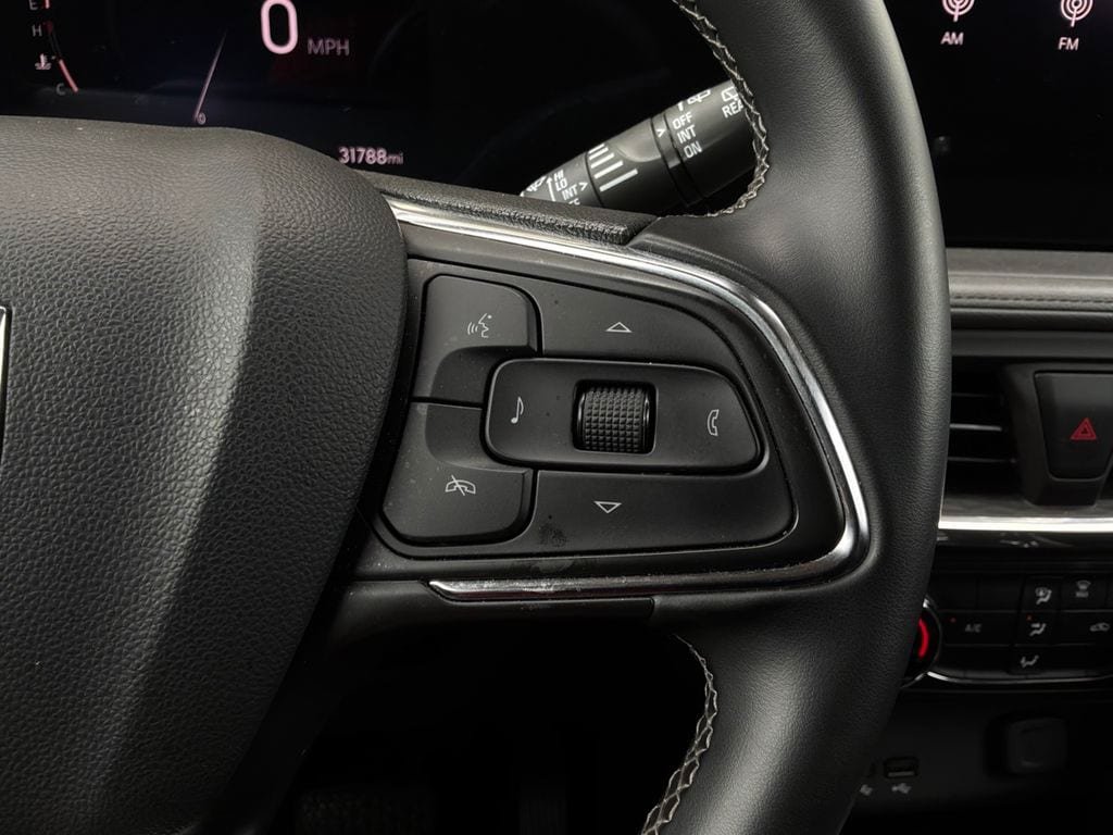 Used 2025 Buick Encore GX Preferred FWD image 32
