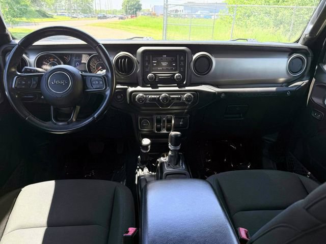 Used 2019 Jeep Wrangler Unlimited Sport S AWD/4WD image 17
