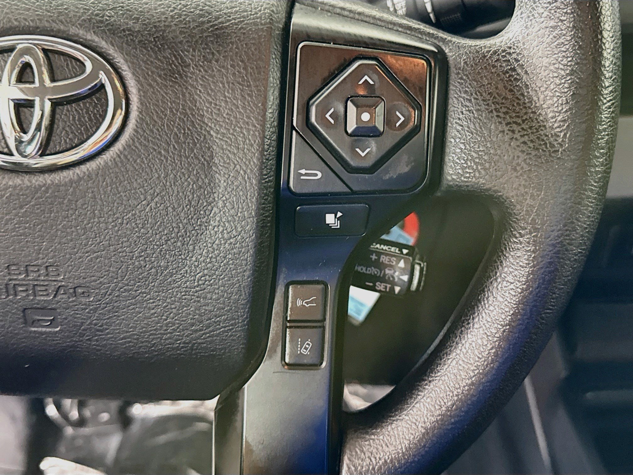 Used 2021 Toyota Tacoma SR RWD image 15