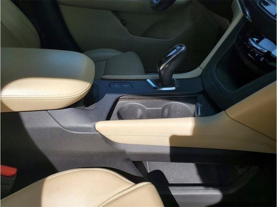 Used 2019 Cadillac XT5 Premium Luxury FWD image 37