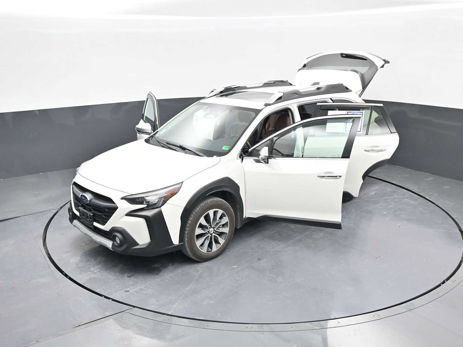 Used 2023 Subaru Outback Touring XT image 42