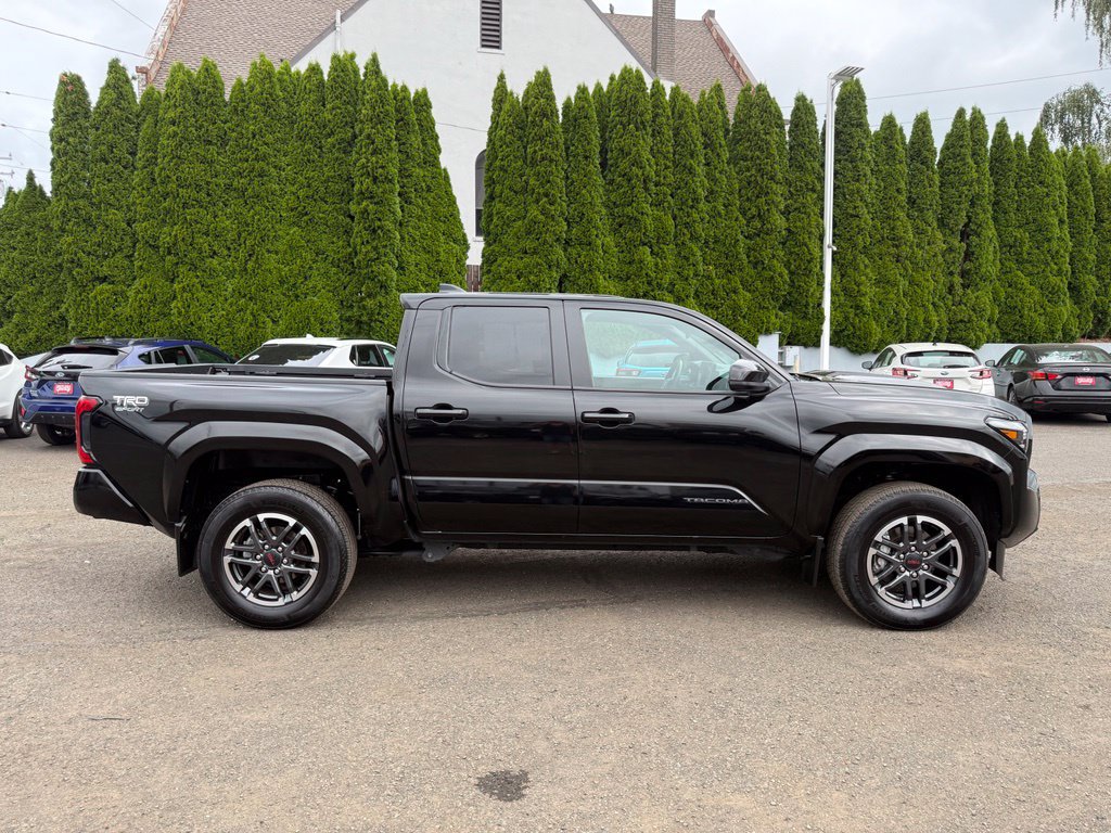 Certified 2024 Toyota Tacoma TRD Sport AWD/4WD image 11