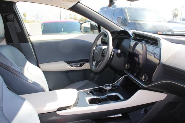 Certified 2024 Lexus RZ 300e Premium w/ Accessory Package (Z1) FWD image 5