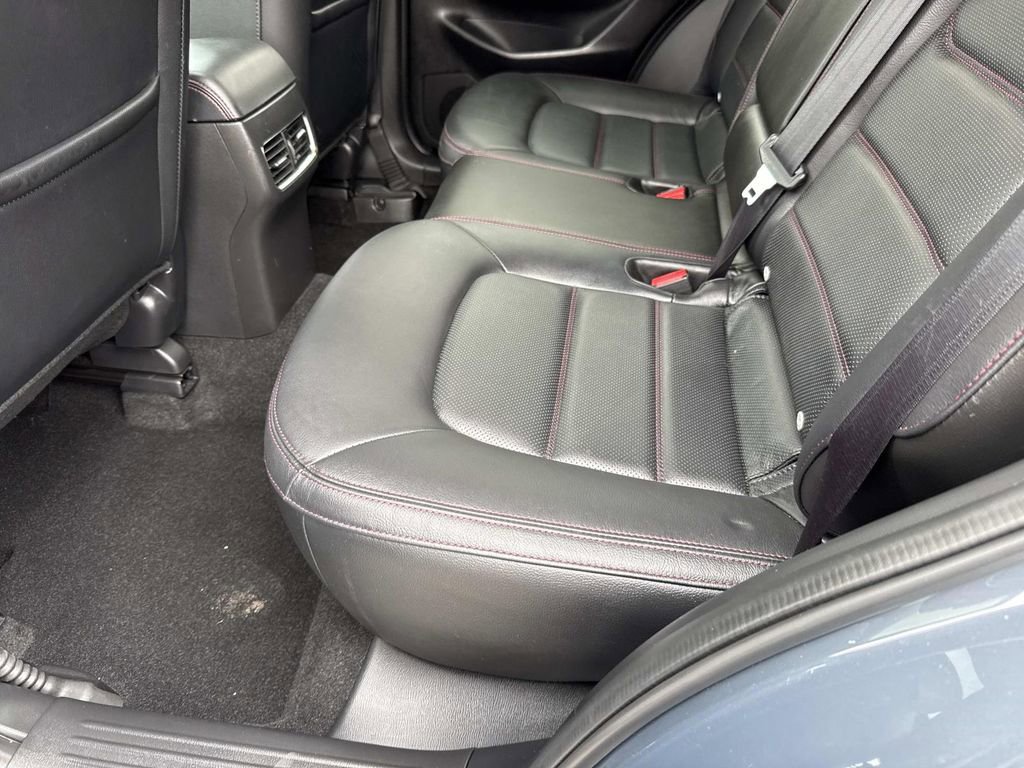 Used 2023 MAZDA CX-5 Carbon Edition AWD/4WD image 19