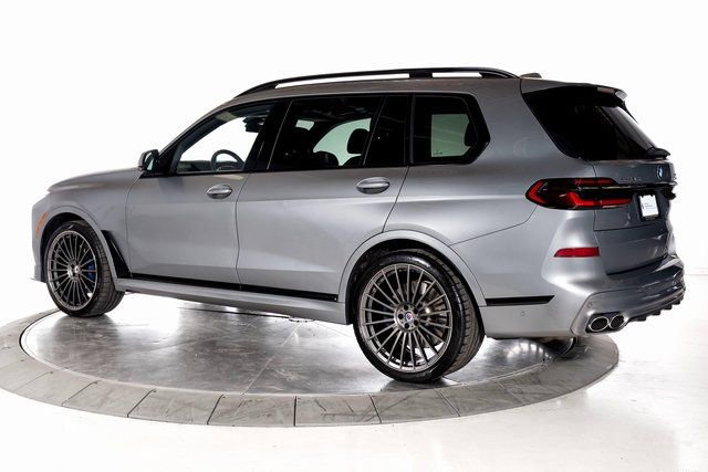 Used 2025 BMW ALPINA XB7 image 3