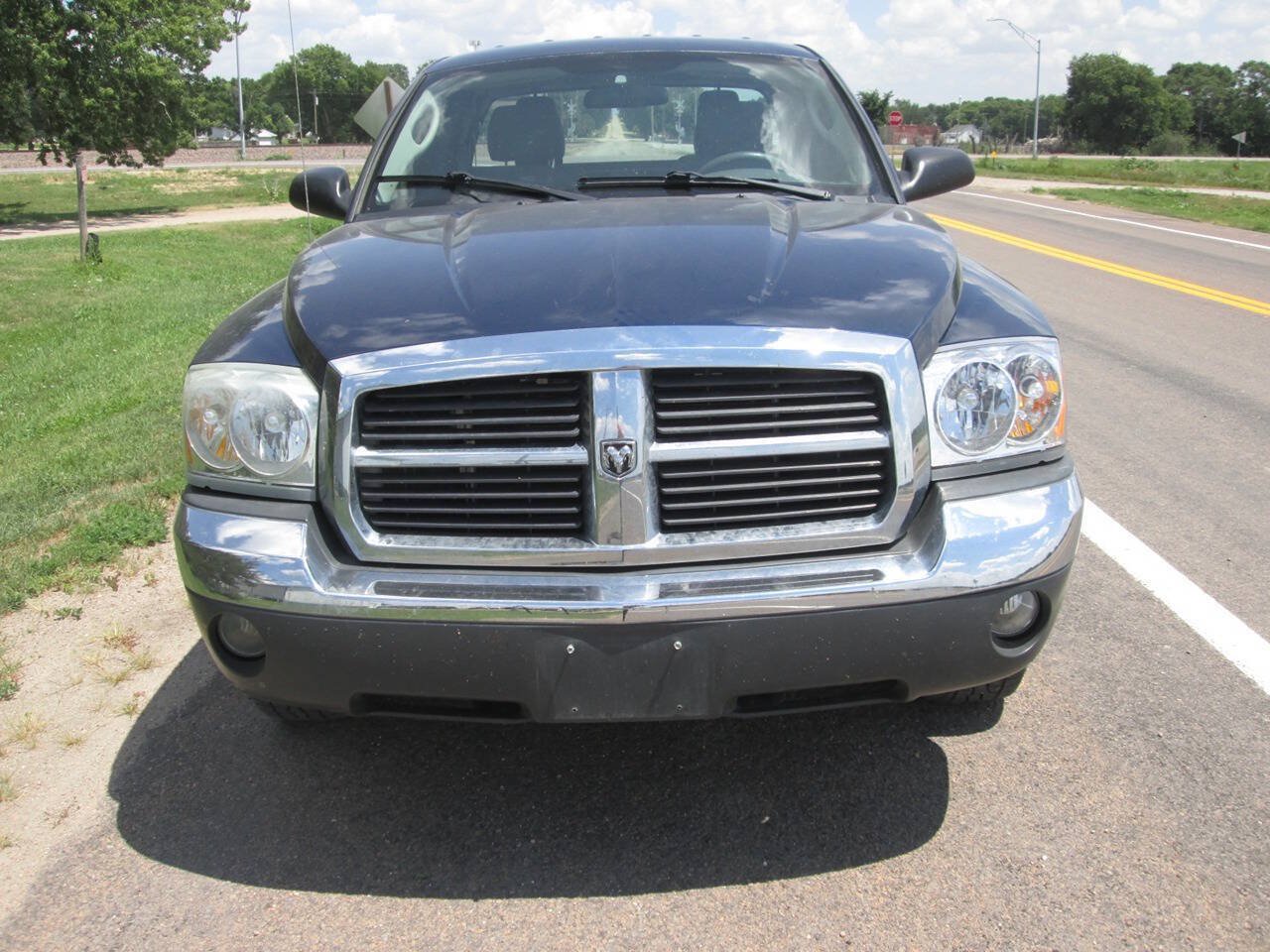 Used 2005 Dodge Dakota SLT AWD/4WD image 9