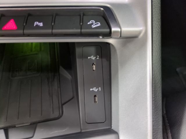 Used 2022 Audi Q3 2.0T Premium Plus image 11