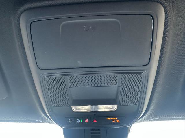 Used 2024 Chevrolet Traverse LT image 36