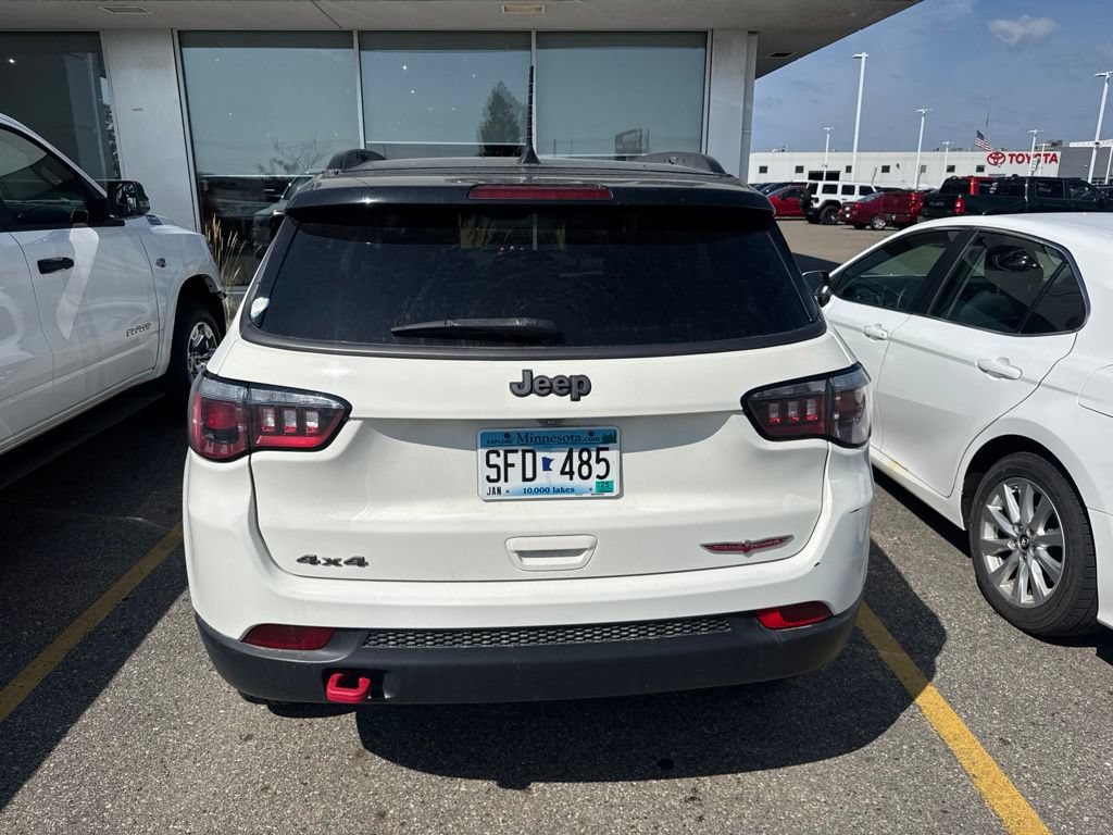 Used 2018 Jeep Compass Trailhawk w/ Leather Interior Group AWD/4WD image 5