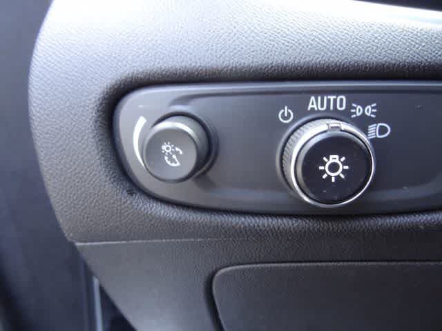 Used 2023 Chevrolet Malibu LT FWD image 14