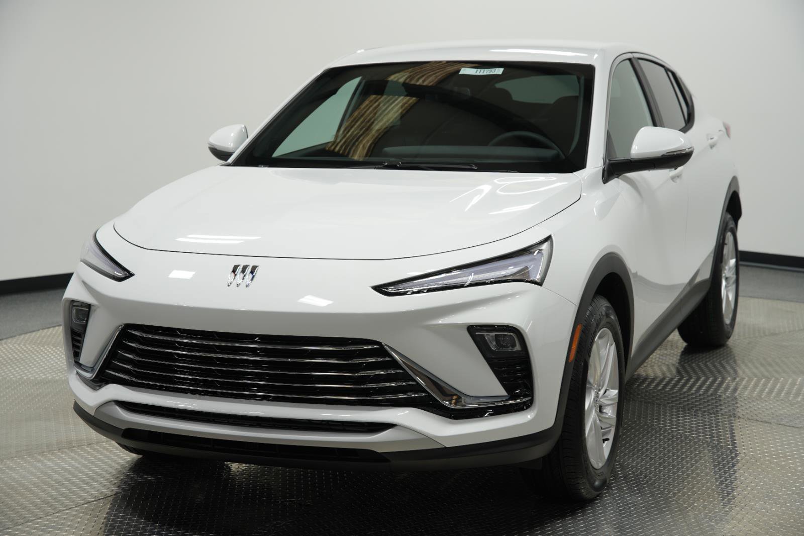 New 2025 Buick Envista Preferred image 3