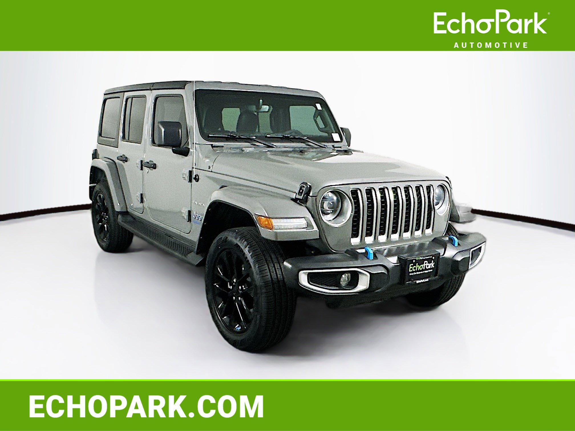 Used 2023 Jeep Wrangler Unlimited Sahara AWD/4WD image 1