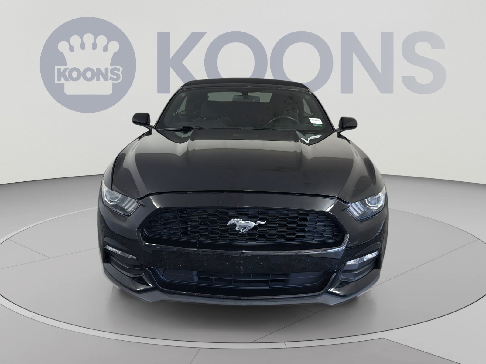 Used 2016 Ford Mustang Convertible RWD image 11