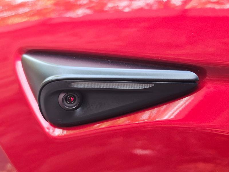 Used 2025 Tesla Model Y Long Range RWD image 32