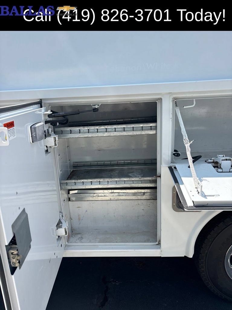 Used 2019 GMC Savana 3500 w/ Power Convenience Package RWD image 8