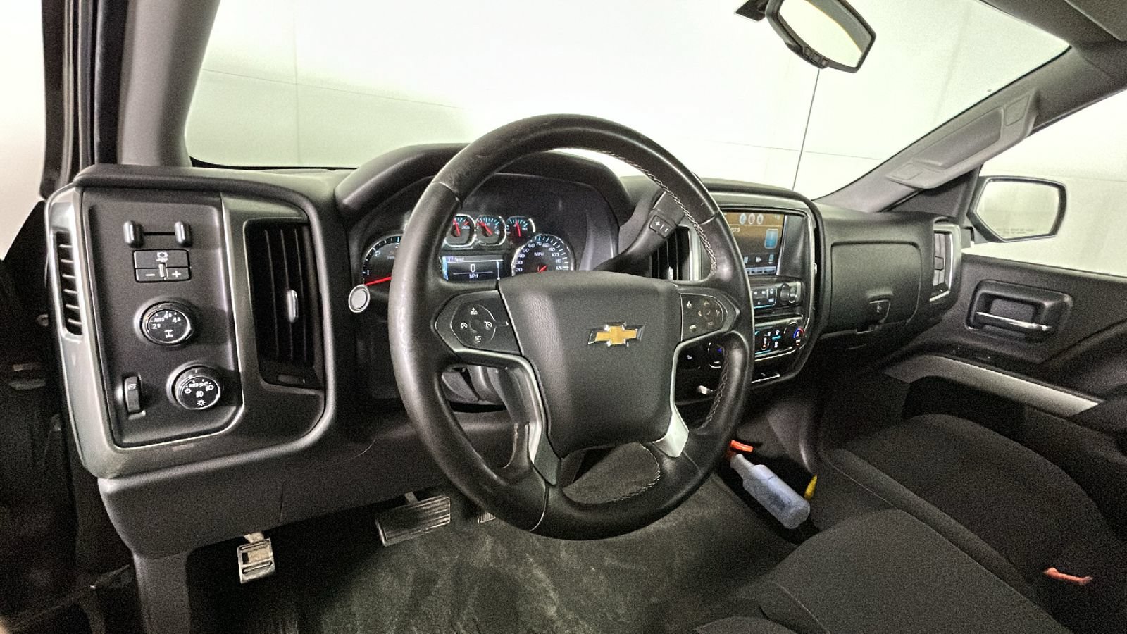 Used 2014 Chevrolet Silverado 1500 LT w/ All Star Edition AWD/4WD image 17
