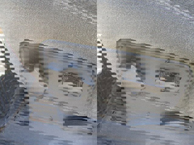 Used 2002 Chevrolet Avalanche 2WD image 12