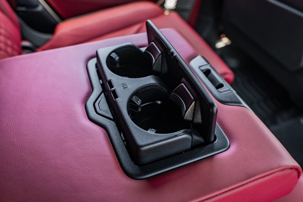 Used 2023 Lamborghini Urus S AWD/4WD image 43